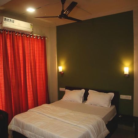 Elite Inn Lonavala Dış mekan fotoğraf