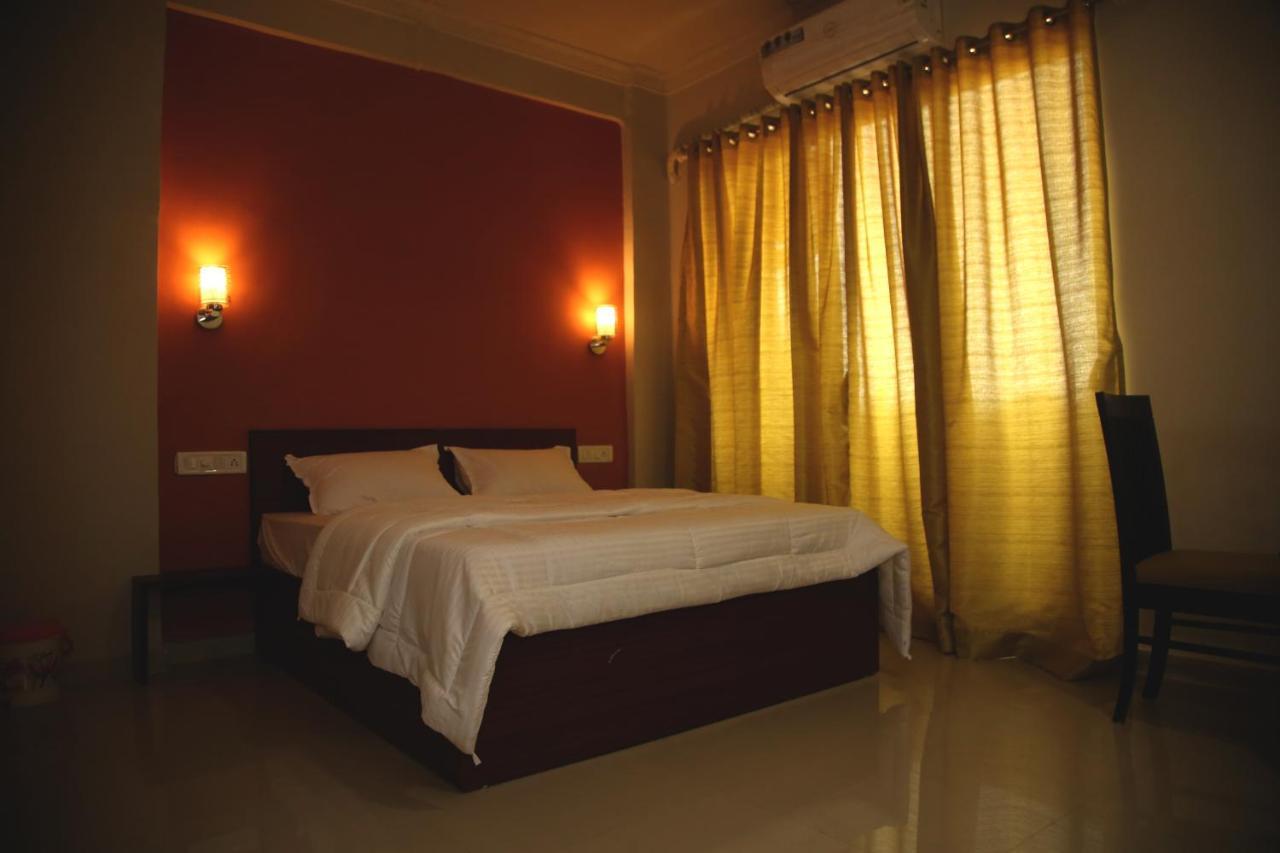 Elite Inn Lonavala Dış mekan fotoğraf