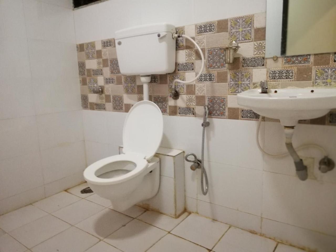 Elite Inn Lonavala Dış mekan fotoğraf