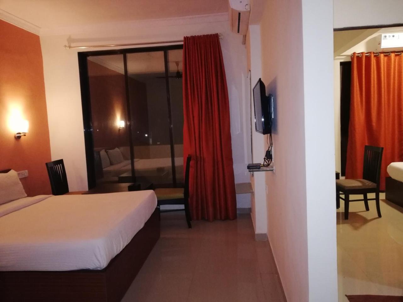 Elite Inn Lonavala Dış mekan fotoğraf